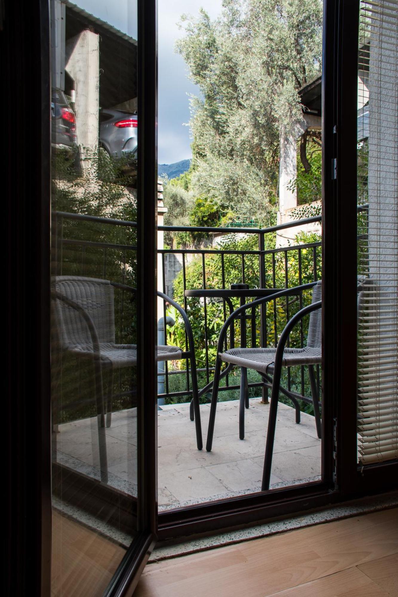 Villa Vojnic Budva Exterior photo